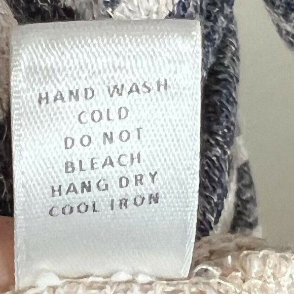 Charming Charlie Women's Boho Dolman Short Sleeve Sweater Size Medium Geometric - Picture 9 of 9